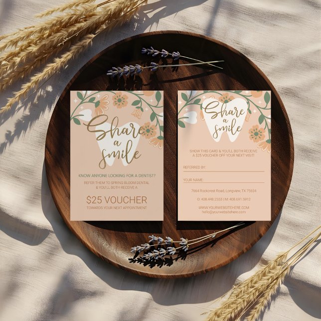 Blommande Blommig Dela ett Leende Tandläkarremiss Visitkort (Blooming Floral Share a Smile Dental Referral Business Card)
