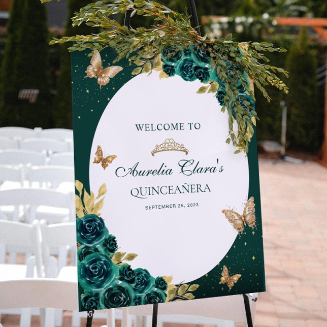 Blommande grön guld tiara fjäril Quinceañera Poster (Skapare uppladdad)