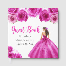 Blommande prinsessa i varmröd klänning Quinceanera