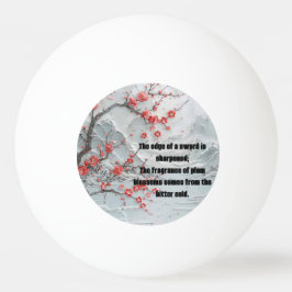 blommar av bergspapper från snö pingisboll