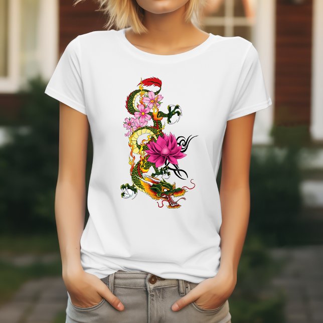 Blommar för kinesiska Dragon Lotus Cherry T Shirt (Skapare uppladdad)