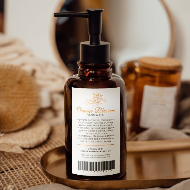 Blommar för orange av streckkodsetikett för skönhe vinetikett (Skapare uppladdad)