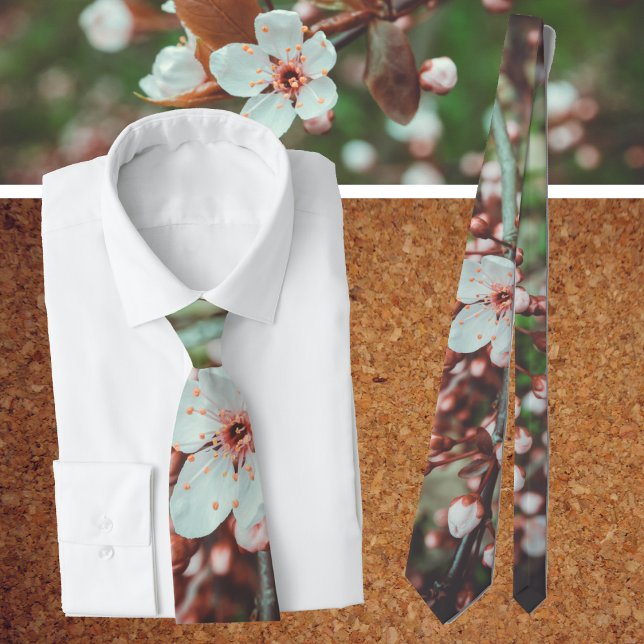 Blommar Plum Träd Slips (Skapare uppladdad)