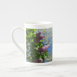 Blommarna Lilacs och Cherry - Martha's Vineyard Benporslin Mugg