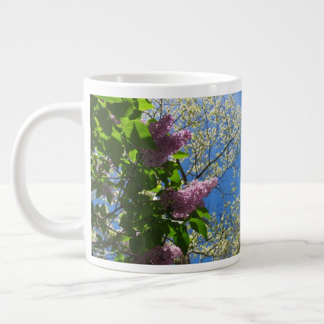 Blommarna Lilacs och Cherry - Martha's Vineyard Jumbo Mugg (Vänster)