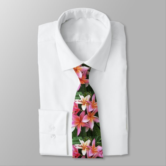 Blommarnas andedräkt Blek Rosa Frangipani Slips (Bunden)
