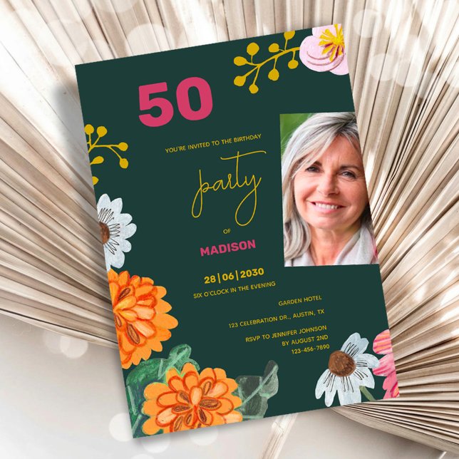Blommig 50-års födelsedagsfest inbjudan Foto (50th Birthday Party Invitation Floral Photo Style)