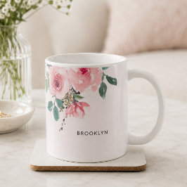 Blommig akvarell rosafärgad vacker kaffemugg