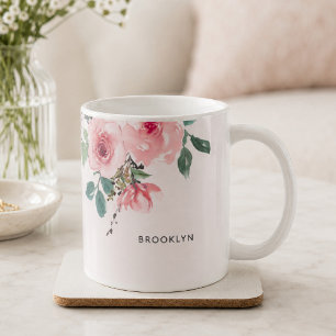 Blommig akvarell rosafärgad vacker kaffemugg