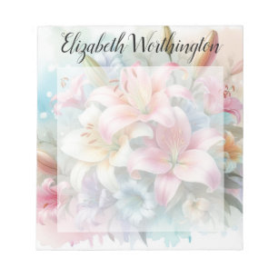 Blommig akvarellmonogram rosa liljor blommor anteckningsblock