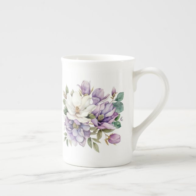 Blommig  benporslin mugg (Höger)