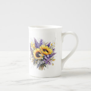 Blommig benporslin mugg