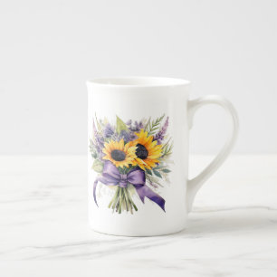 Blommig benporslin mugg