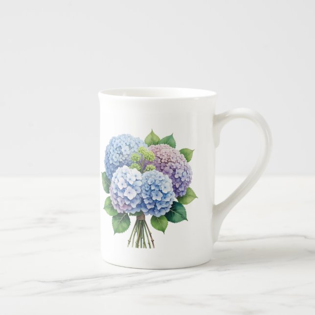 Blommig  benporslin mugg (Höger)