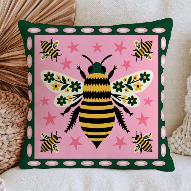 Blommig Biiillustration Eklektisk Cottagecore Kudde (Skapare uppladdad)