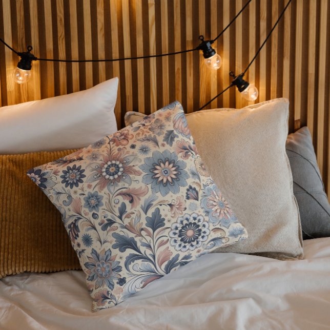 Blommig bohemisk design – Levande boho-stil Kudde (Skapare uppladdad)