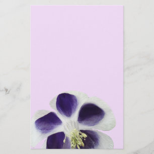 Blommig brevpapper, lila och vit blomning brevpapper