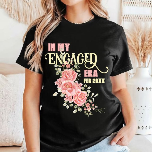 Blommig bröllopsdusch för förlovade t shirt (Skapare uppladdad)