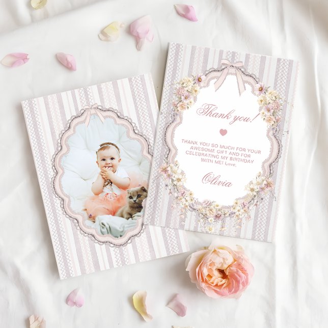 Blommig flicka med rosett 1-års födelsedagsfoto Ta Tack Kort (Skapare uppladdad)