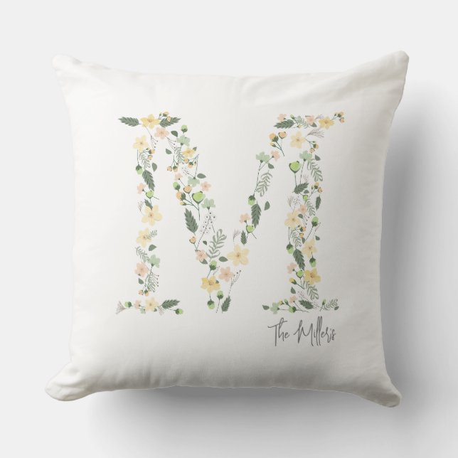 Blommig INITAL "M"Mjuka Färger Äng NAMN Söt Kudde (Framsida)