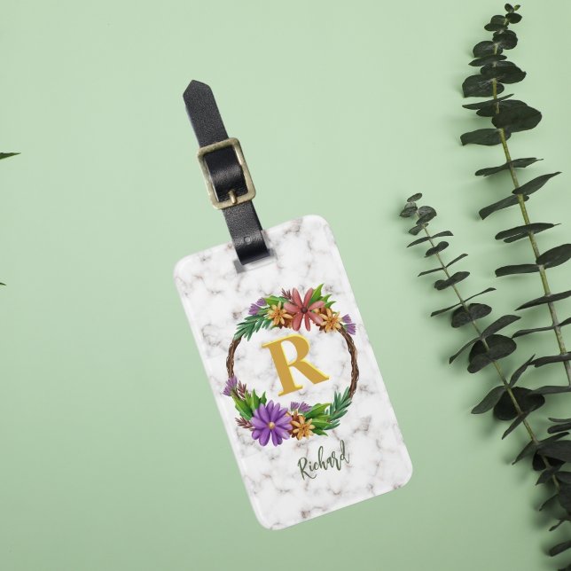Blommig krans Initial bokstav Monogram Namn Marmor Bagagebricka (Skapare uppladdad)