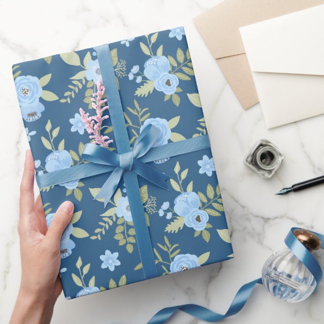Blommig marinblå grönska blåa ränder  presentpapper (Gifting)