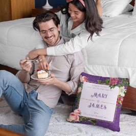 Blommig personlig text Bröllopsdag Present Violett Kudde