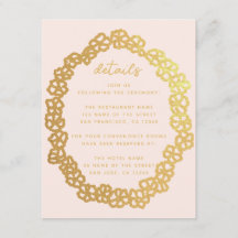 Blommig rosabrölloppsdetalj falsk gul krans