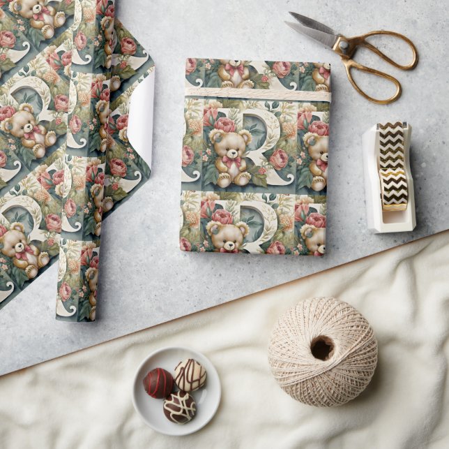 Blommig teddybjörn bokstav R Presentpapper (Hantverk)
