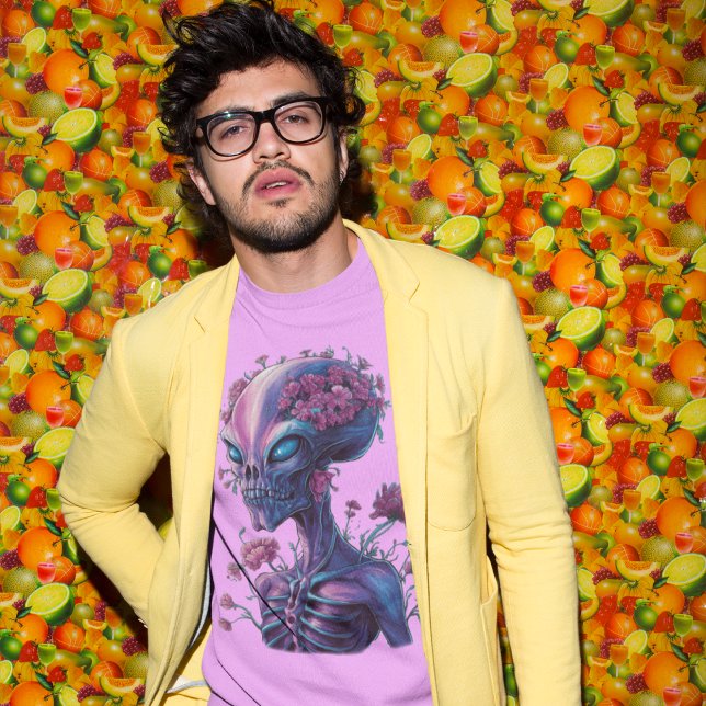 Blommigt Alien T Shirt (Skapare uppladdad)