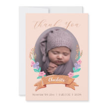 Blommigt av graverande Blommar Foto av baby