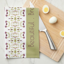 blommigt av grönt och lila