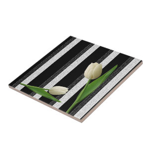 Blommigt av keramiskt plattor, vit, , svart och vi kakelplatta
