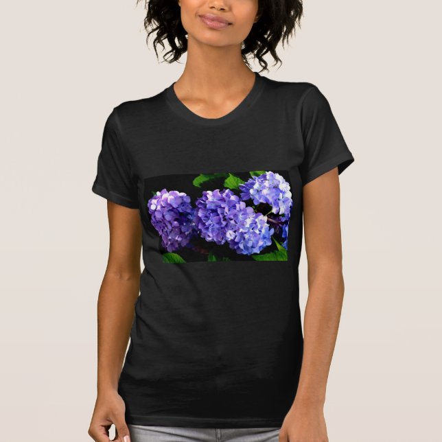 Blommigt av lila blåblomma, Periwinkle hydrangeas T-shirt (Framsida)
