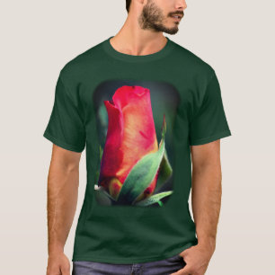Blommigt av röd Gult Rosenknopp T Shirt