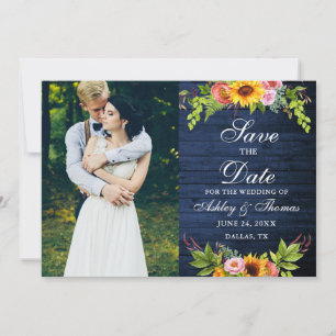 Blommigt av Rustic Blue Wood Solros Foto Spara Datumet