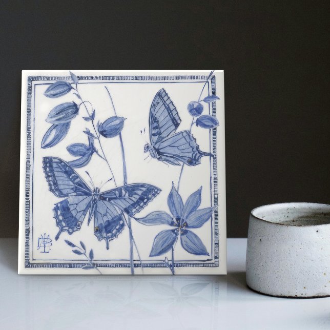 Blommigt av vägg i Delft Butterfly Art nouveau Kakelplatta (Skapare uppladdad)