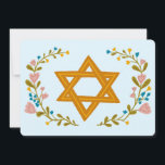 Blommigt Bat mitzvah andedräkt Hand-dragen Anpassn Inbjudningar<br><div class="desc">Perfekt-kort för att tillkännage en pub mitzvah, bat mitzvah eller annan judisk firande! Hand skapade konst åt dig! FULLT ANPASSADE! Klicka på "Anpassa" ovan om du vill redigera texten. Klicka på "Redigera med verktyg" för att justera typsnitt, färg och placeringar. Du kan också enkelt ändra kortet stil så att det...</div>