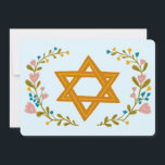 Blommigt Bat mitzvah andedräkt Hand-dragen Anpassn Inbjudningar<br><div class="desc">Perfekt-kort för att tillkännage en pub mitzvah, bat mitzvah eller annan judisk firande! Hand skapade konst åt dig! FULLT ANPASSADE! Klicka på "Anpassa" ovan om du vill redigera texten. Klicka på "Redigera med verktyg" för att justera typsnitt, färg och placeringar. Du kan också enkelt ändra kortet stil så att det...</div>