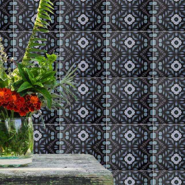 Blommigt Black Blue Mönster med folkkonst Motifs Kakelplatta (Skapare uppladdad)