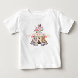 Blommigt Boho Tribal Teepe Vild 1: a födelsedag Tee Shirt
