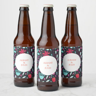 Blommigt Boho Watercolor Mörk Bröllop Ölflaska Etikett