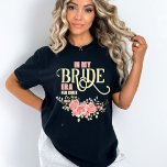 Blommigt Bride to be Möhippa T Shirt<br><div class="desc">Fira den kommande briden att vara med vår designade Möhippa t-shirt för Rosa blommigt. Den här t-shirt-skjortan är perfekt för att fånga glädjen och förutsebarheten vid detta speciella tillfälle och har en vacker blandning av vattenfärgade rosa blommor med talesättet I min tid som brud med det anpassade bröllop-datumet. Snyggt skript...</div>