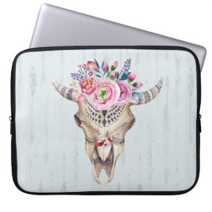 Blommigt Bull Skull över ljusblå bakgrund Laptop Sleeve