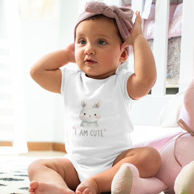 Blommigt Bunny T Shirt (Skapare uppladdad)