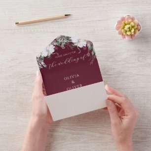 Blommigt burgundi Rustic bröllop