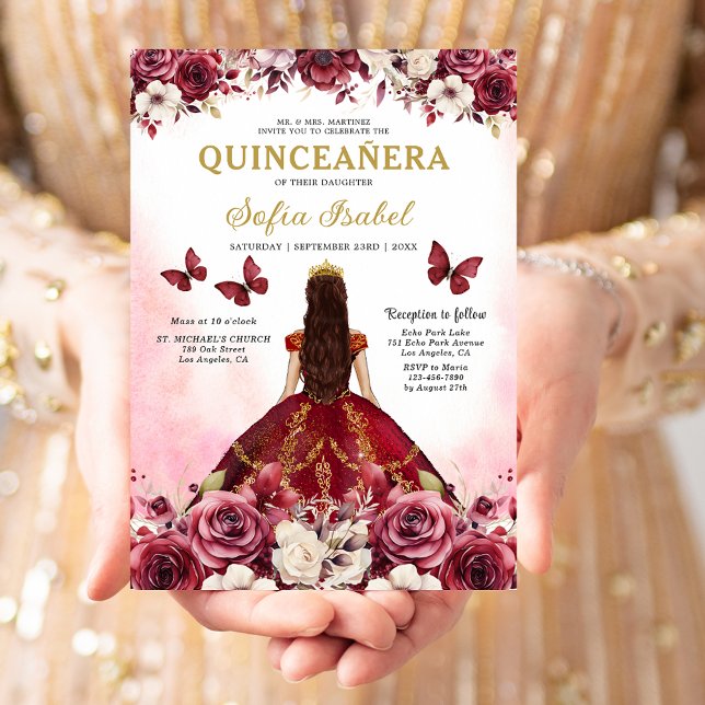 Blommigt Burgundy Butterfly Princess Quinceanera Inbjudningar (Skapare uppladdad)