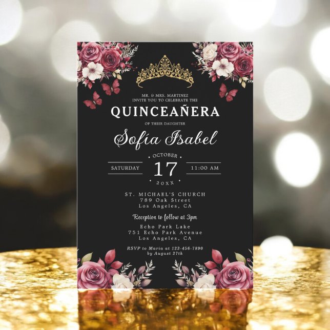 Blommigt Burgundy Butterfly Princess Quinceanera Inbjudningar (Skapare uppladdad)