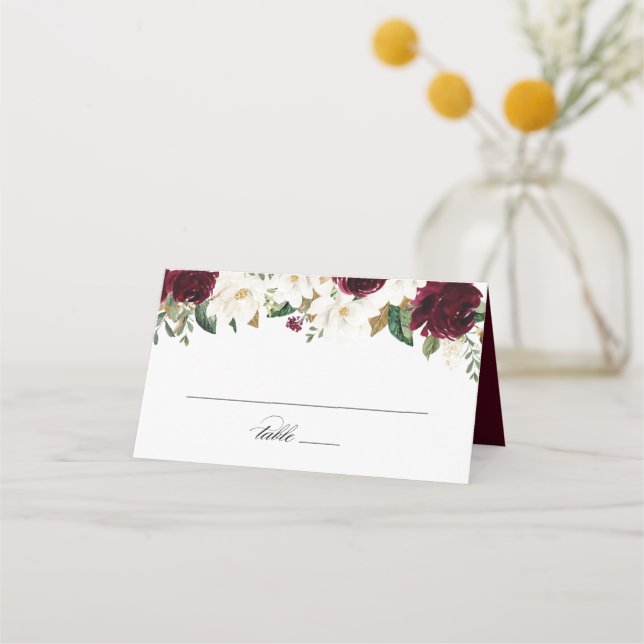 Blommigt Burgundy Greenery White Magnolia Elegant Placeringskort (Framsida)