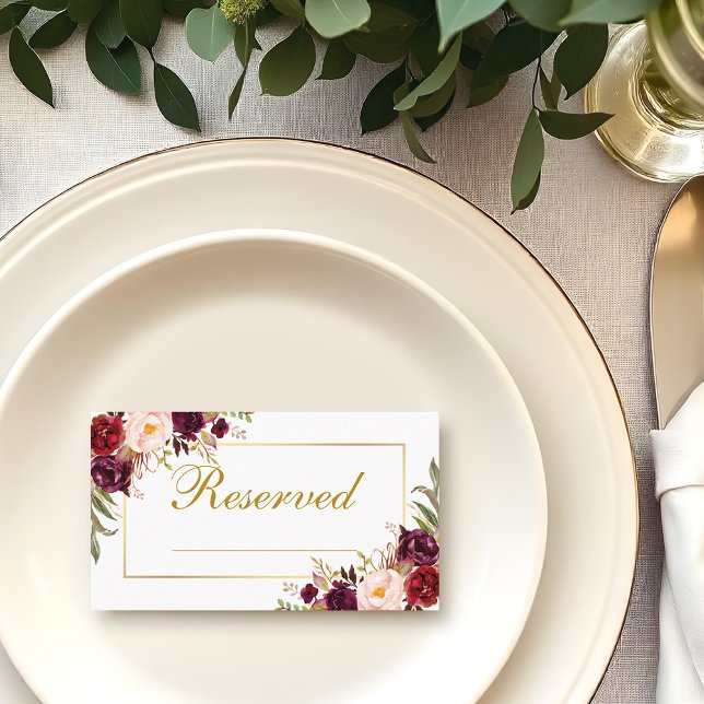 Blommigt Burgundy Guld Bröllop Reserved Skriva Nam Placeringskort (Customize to change text color, style or to add more text to front or back.)